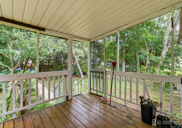 4th image of 43 1/2 Carlton Ave, Washington Bor, NJ 07882 | MLS# 2700874R