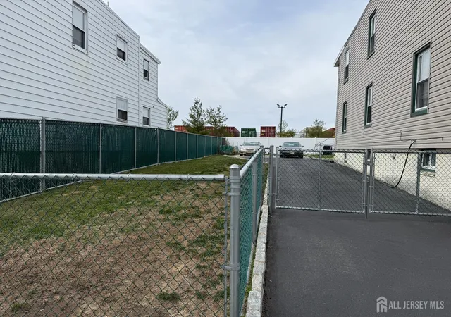 Homes for sale in Carteret, NJ | 31 Edwin St, Carteret, NJ 07008 | MLS# 2613898R