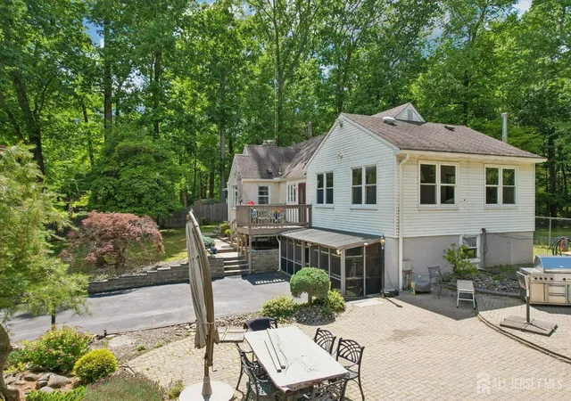 Homes for sale in North Brunswick, NJ | 37 Davidson Mill Rd, North Brunswick, NJ 08902 | MLS# 2616996R