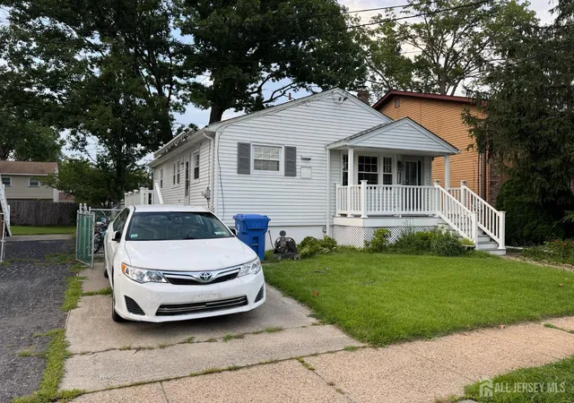 image of 211 E Louis Pl E, Iselin, NJ 08830 | MLS# 2701986R