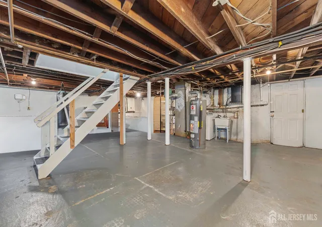 37th image of 196 Gabriel Ter, South Amboy, NJ 08879 | MLS# 2702026R