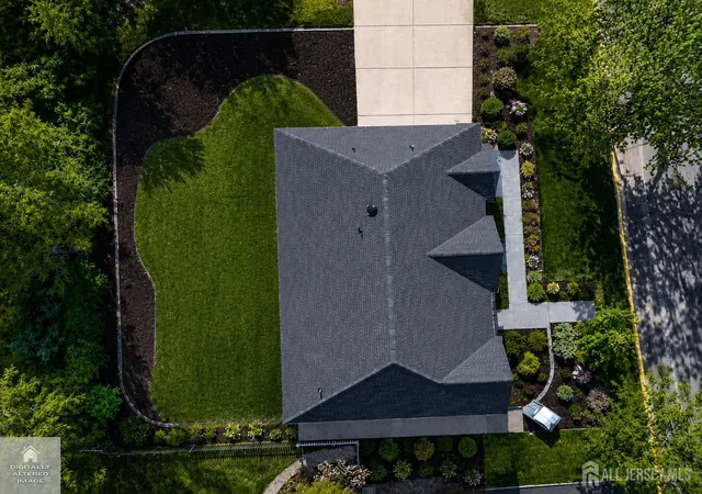 3rd image of 54 Nevsky St, Edison, NJ 08820 | MLS# 2700360R