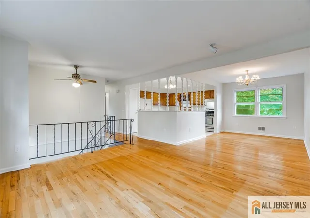 Photo 3 of Single family home for sale at 106 Farragut Ave, Middlesex, NJ 08846 | MLS# 2660766M | Listing updated on 2025-12-22