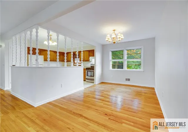 Photo 4 of Single family home for sale at 106 Farragut Ave, Middlesex, NJ 08846 | MLS# 2660766M | Listing updated on 2025-12-22