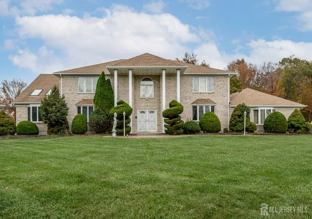 Homes for sale in South Brunswick, NJ | 4 Drinking Brook Rd, South Brunswick, NJ 08852 | MLS# 2615270R