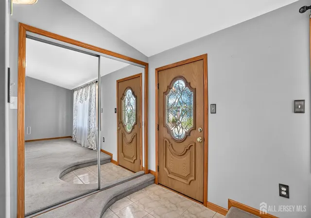 Photo 3 of Single family home for sale at 33 Burnet St, Avenel, NJ 07001 | MLS# 2703374R | Listing updated on 2026-08-31