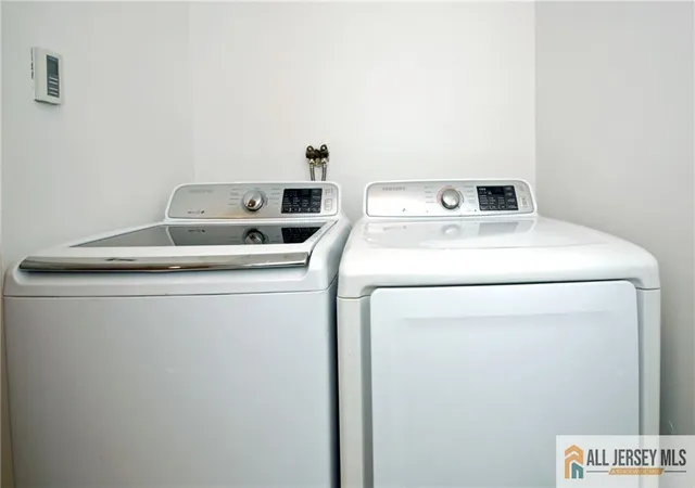 30th image of 264 Middlebury Ln #A, Monroe Township, NJ 08831 | MLS# 2770106M
