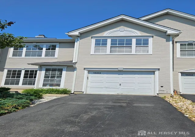 Homes for sale in South Brunswick, NJ | 1503 Pheasant Run, South Brunswick, NJ 08852 | MLS# 2700137R