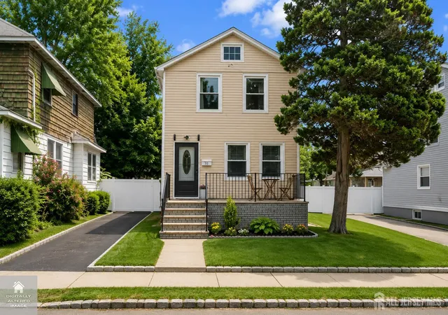 1st image of 10 Arcadia Pl, Vauxhall, NJ 07088 | MLS# 2701564R
