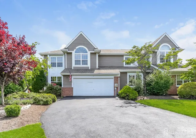 1st image of 8 Pine Valley Ln, Monroe, NJ 08831 | MLS# 2610914R