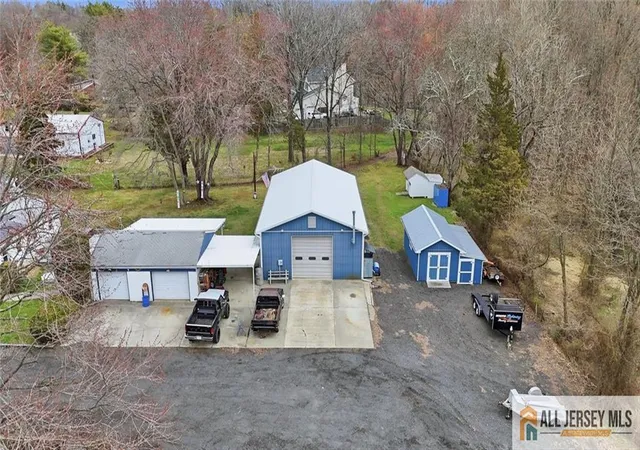 4th image of 251 Matchaponix Ave, Monroe Township, NJ 08831 | MLS# 2661299M