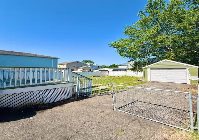 Homes for sale in Carteret, NJ | 127 Heald St, Carteret, NJ 07008 | MLS# 2617107R