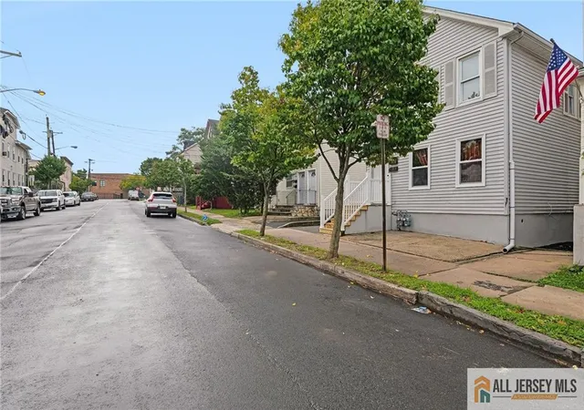 15th image of 24 Welton St, New Brunswick, NJ 08901 | MLS# 2770372M
