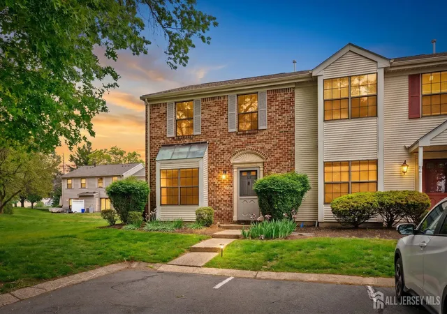 30th image of 127 Berkshire Ct, Piscataway, NJ 08854 | MLS# 2615623R