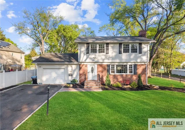 Photo 1 of Single family home for sale at 1500 Dawes St, South Plainfield, NJ 07080 | MLS# 2661798M | Listing updated on 2026-05-03