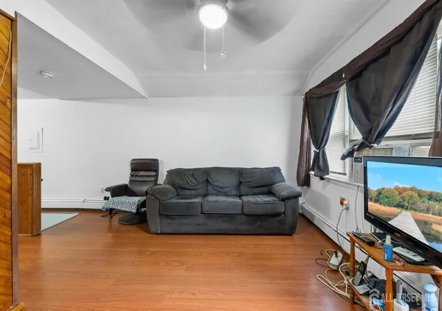 Photo 3 of Single family home for sale at 809 Summerfield Ave, South Amboy, NJ 08879 | MLS# 2513520R | Listing updated on 2025-06-03