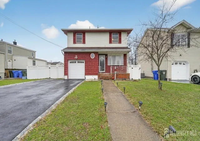 Homes for sale in Port Reading, NJ | 14 Carteret St, Port Reading, NJ 07064 | MLS# 2617290R