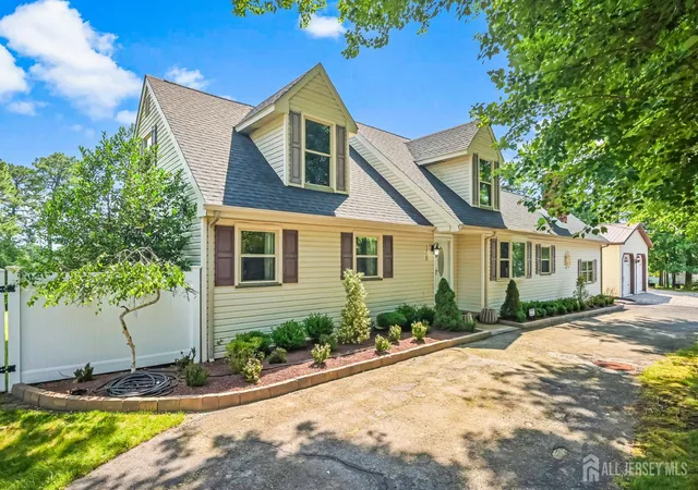 Photo 3 of Single family home for sale at 1820 Perth Amboy Ave, Whiting, NJ 08759 | MLS# 2702899R | Listing updated on 2026-09-17