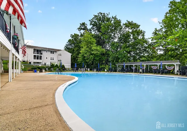 2nd image of 56 Galewood Dr, Matawan, NJ 07747