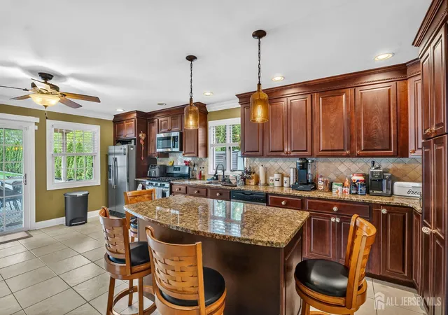 Homes for sale in North Brunswick, NJ | 695 Spruce Rd, North Brunswick, NJ 08902 | MLS# 2618186R