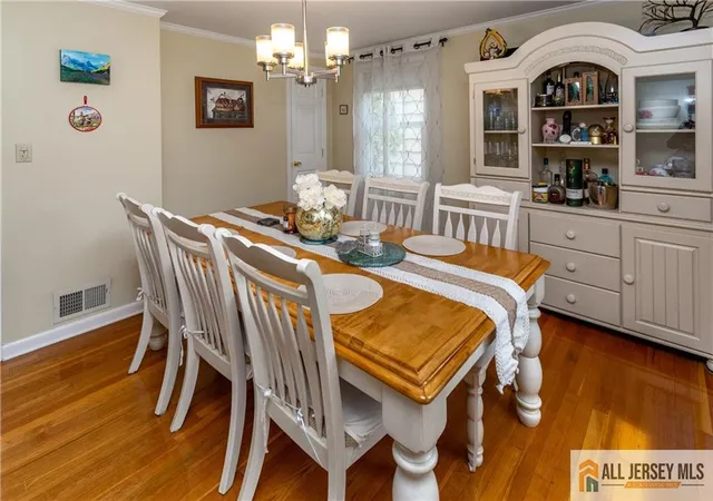 Photo 4 of Single family home for sale at 429 Edgeworth St, Middlesex, NJ 08846 | MLS# 2661768M | Listing updated on 2026-06-12