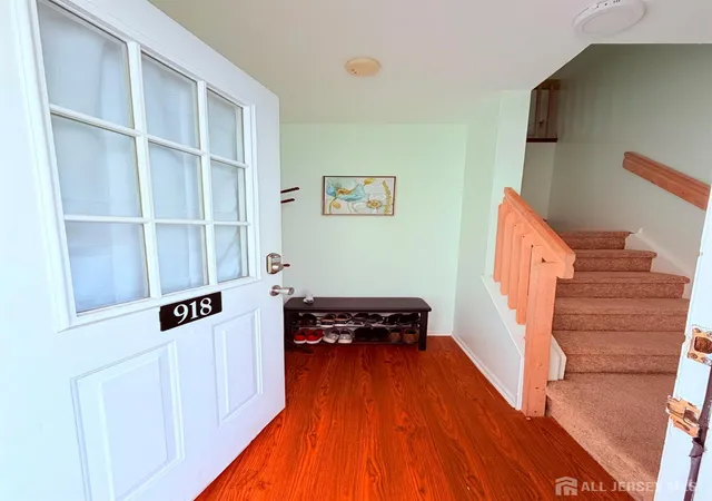 4th image of 918 Plymouth Rd, North Brunswick, NJ 08902 | MLS# 2617047R