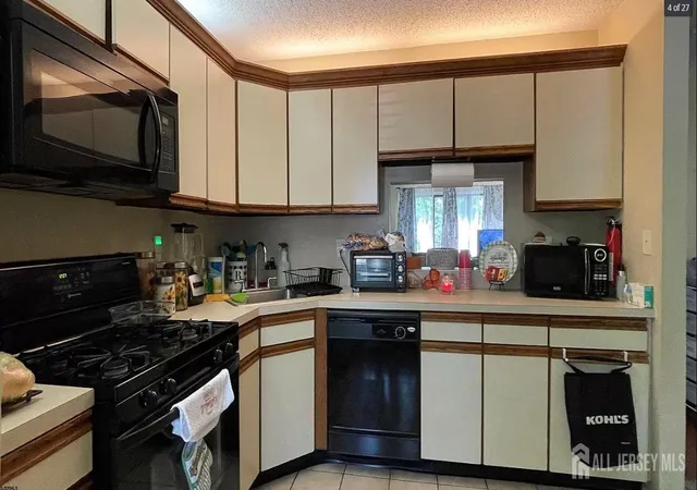 3rd image of 215 Patriots Ct #2801, Galloway, NJ 08205 | MLS# 2616523R