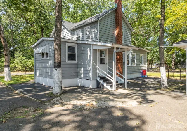 3rd image of 110 Charles St, Old Bridge, NJ 08857 | MLS# 2703326R