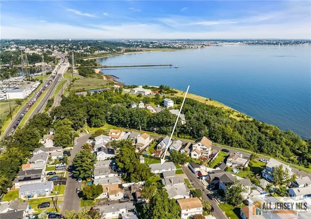 24th image of 94 Neptune Pl, South Amboy, NJ 08879 | MLS# 2770370M