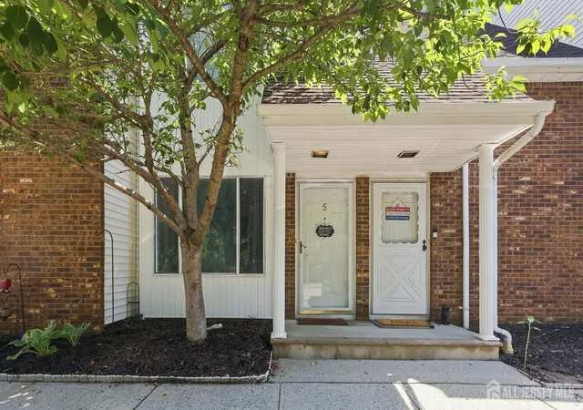 15th image of 5 Nicholas Ct, Spotswood, NJ 08884 | MLS# 2702452R