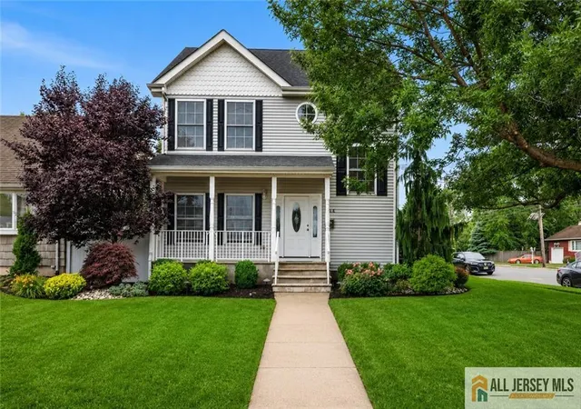 Homes for sale in Sewaren, NJ | 32 E Summit Ave, Sewaren, NJ 07077 | MLS# 2662360M