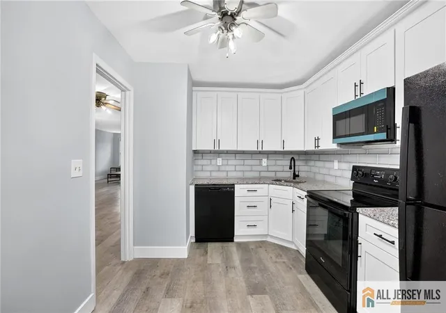4th image of 4 James Madison Ct #B, Monroe Township, NJ 08831 | MLS# 2770208M