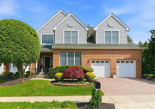 Photo 1 of Single family home for sale at 31 Narrows Way, Monroe Township, NJ 08831 | MLS# 2700448R | Listing updated on 2026-08-27