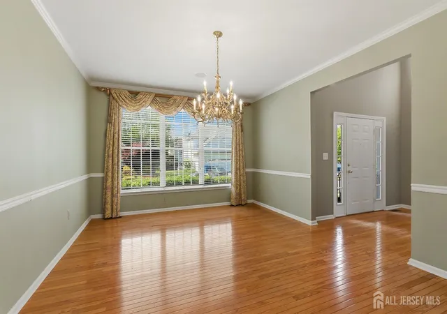 Photo 3 of Single family home for sale at 31 Narrows Way, Monroe Township, NJ 08831 | MLS# 2700448R | Listing updated on 2026-08-27