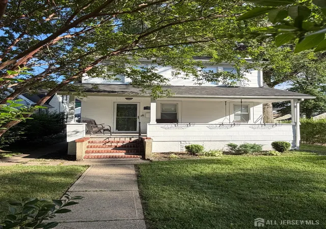 Homes for sale in Metuchen, NJ | 29 Plainfield Ave, Metuchen, NJ 08840 | MLS# 2616484R