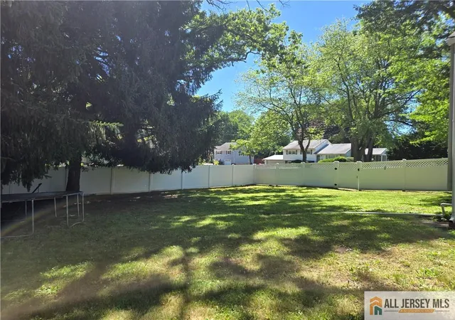 18th image of 2 Farmingdale Rd, East Brunswick, NJ 08816 | MLS# 2662265M