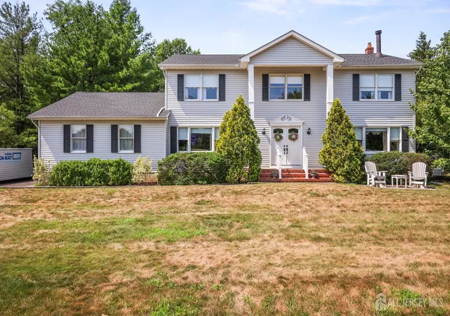 1st image of 13 Regent Dr, Monroe Township, NJ 08831 | MLS# 2700763R