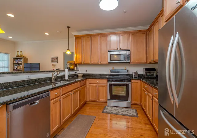 5th image of 7321 Falston Cir, Old Bridge, NJ 08857 | MLS# 2702094R