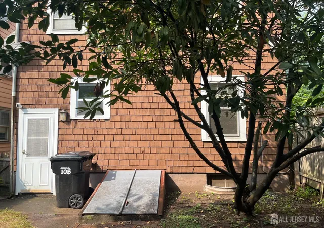 20th image of 105 N 2nd Ave, Highland Park, NJ 08904 | MLS# 2702492R
