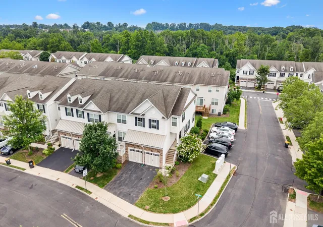 3rd image of 33 Cortland Pl, Montgomery, NJ 08858 | MLS# 2701756R