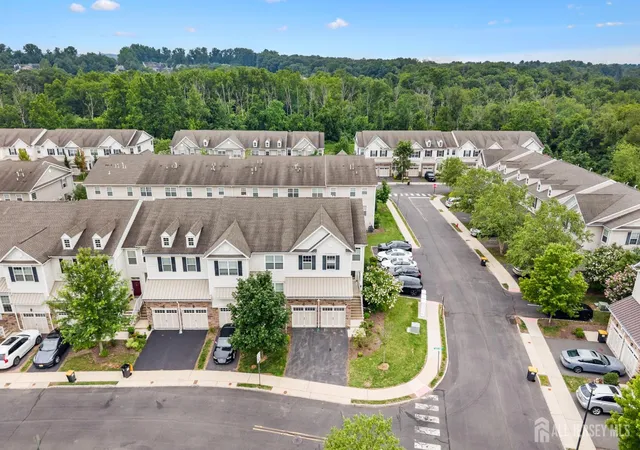 4th image of 33 Cortland Pl, Montgomery, NJ 08858 | MLS# 2701756R