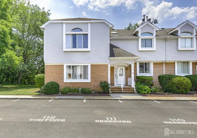 1st image of 14 Linda Ct, Monmouth Junction, NJ 08852 | MLS# 2700784R