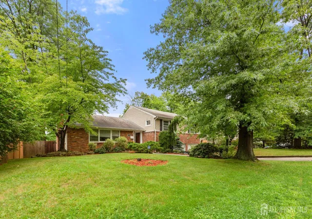 Photo 3 of Single family home for sale at 29 Devonshire Ter, West Orange, NJ 07052 | MLS# 2702134R | Listing updated on 2026-09-29