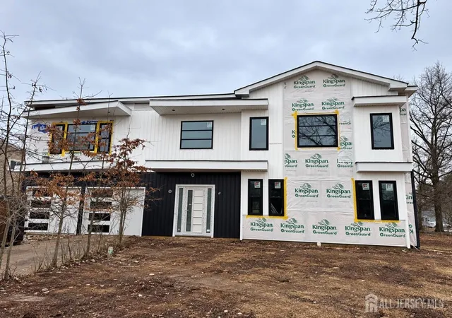 Single family home for sale at 3 Tyne Ct, South Brunswick, NJ 08824 | MLS# 2706966R | Listing updated on 2026-10-29