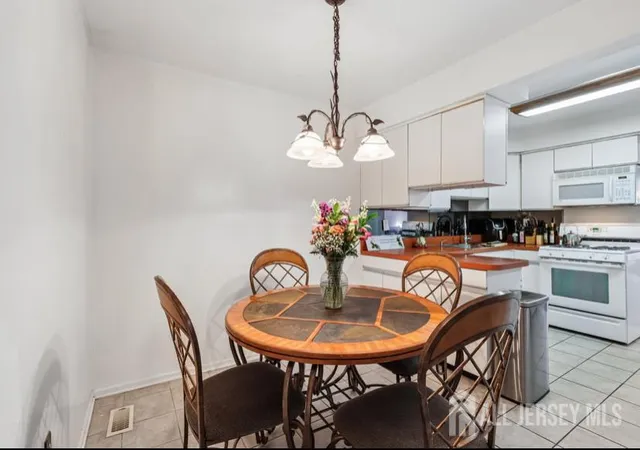 Listing Photo 5 - Condo for sale in building located at 174 Nathan Dr, Morganville, NJ 07751