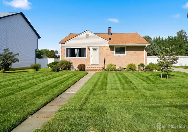 Photo 1 of Single family home for sale at 6 Burnham Rd, East Brunswick, NJ 08816 | MLS# 2703643R | Listing updated on 2026-09-22