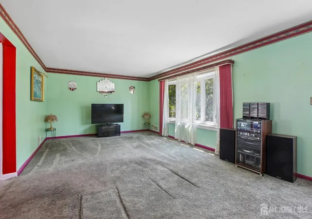 Photo 2 of Single family home for sale at 35 Heathcote Ave, Edison, NJ 08817 | MLS# 2701436R | Listing updated on 2026-09-24