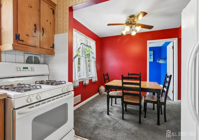 Photo 3 of Single family home for sale at 35 Heathcote Ave, Edison, NJ 08817 | MLS# 2701436R | Listing updated on 2026-09-24