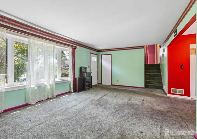 Photo 3 of Single family home for sale at 35 Heathcote Ave, Edison, NJ 08817 | MLS# 2701436R | Listing updated on 2026-09-24