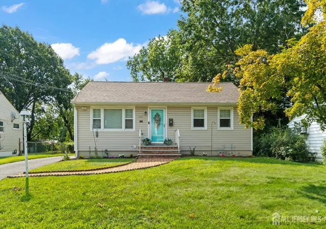 Photo 3 of Single family home for sale at 408 Richard Way, North Plainfield, NJ 07062 | MLS# 2702567R | Listing updated on 2026-09-29